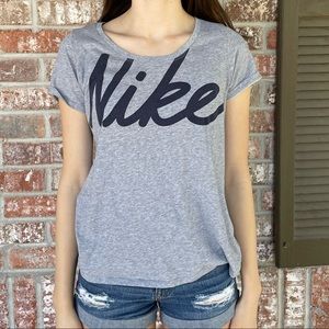 Medium Nike Tee
